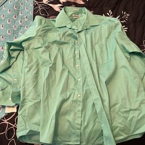 Van heusen button down